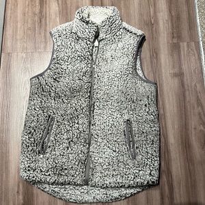 COZY Thread and supply vest!!!